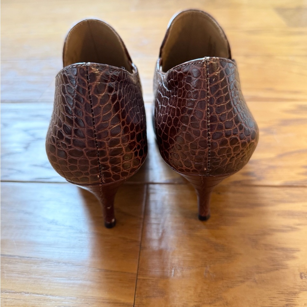 TORY BURCH Georgina BOOTIE Brown Crocodile Effect POINTY HEEL Size 9.5M - Picture 7 of 14